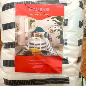 NWT Opalhouse Comforter